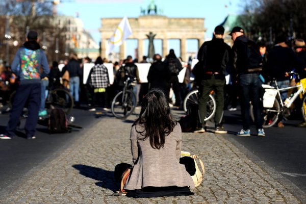 Michaela Kaufmann als Teil des Gefüges. Foto: Hannes Henkelmann