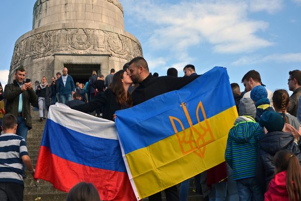 Russland_Ukraine_Flagge